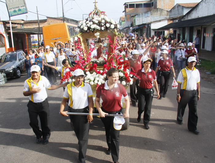 
        
            Círio do Bom Pastor em Marituba
        
    