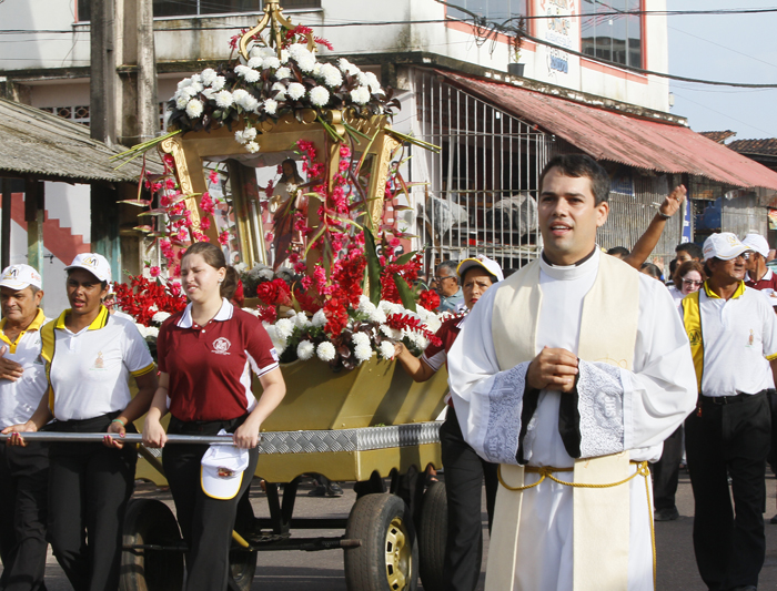 
        
            Círio do Bom Pastor em Marituba
        
    