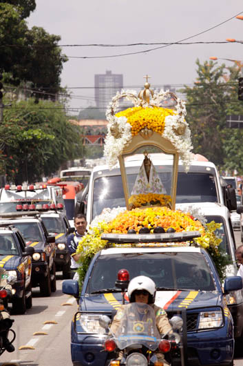 
        
            Imagem peregrina de Nossa Senhora
        
    