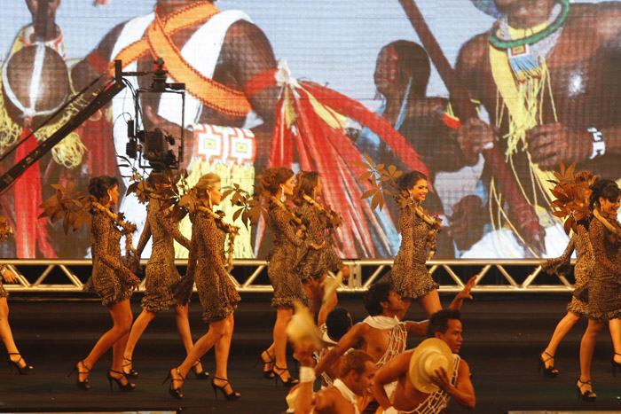 
        
            Miss Pará: trajes típicos abriram os desfiles
        
    