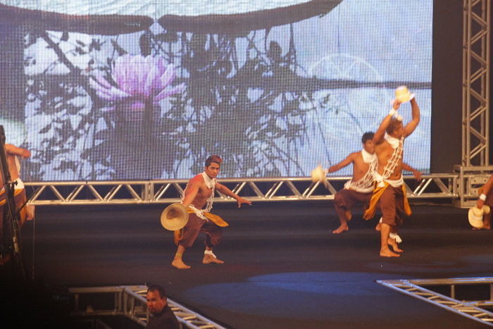 
        
            Miss Pará: trajes típicos abriram os desfiles
        
    