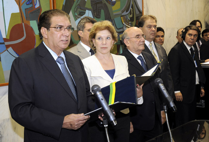 
        
            Veja mais imagens da posse de Jader Barbalho
        
    