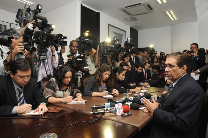 
        
            Veja mais imagens da posse de Jader Barbalho
        
    
