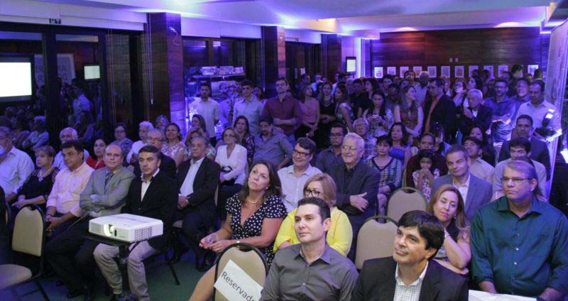 
        
            Noite de lançamento do Anuário do Pará 2015-2016
        
    