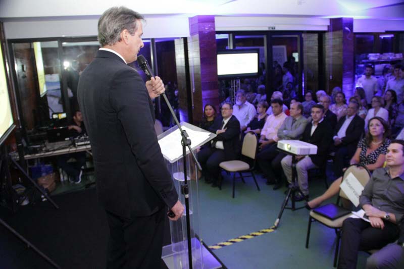
        
            Noite de lançamento do Anuário do Pará 2015-2016
        
    
