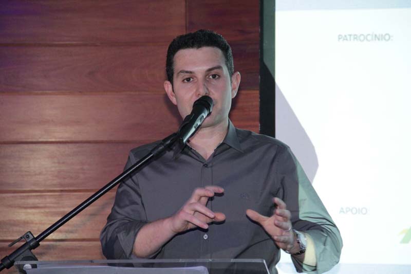 
        
            Noite de lançamento do Anuário do Pará 2015-2016
        
    