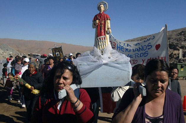 
        
            Resgate dos mineiros soterrados no Chile
        
    