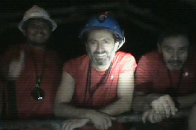 
        
            Resgate dos mineiros soterrados no Chile
        
    