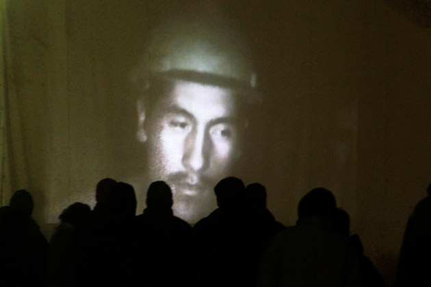 
        
            Resgate dos mineiros soterrados no Chile
        
    