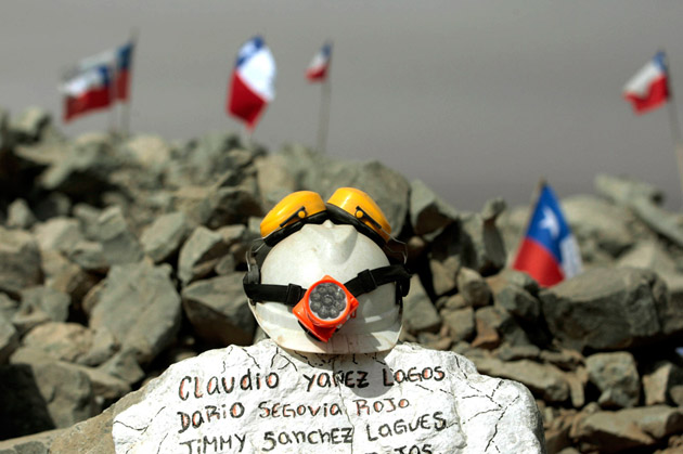 
        
            Resgate dos mineiros soterrados no Chile
        
    