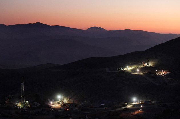 
        
            Resgate dos mineiros soterrados no Chile
        
    