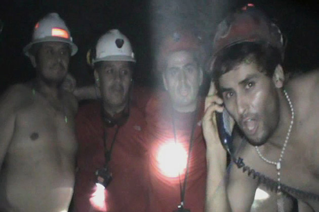 
        
            Resgate dos mineiros soterrados no Chile
        
    