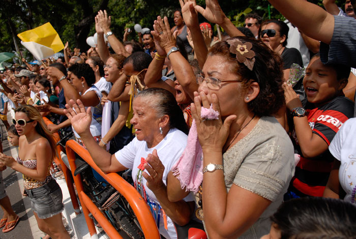 
        
            Grupo RBA presta homenagem à Nossa Senhora
        
    