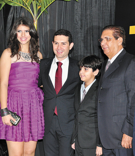 
        
            Carmem Souza: Uma festa pontuada pela emoção
        
    