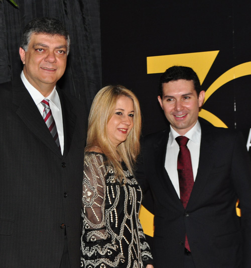 
        
            Carmem Souza: Uma festa pontuada pela emoção
        
    