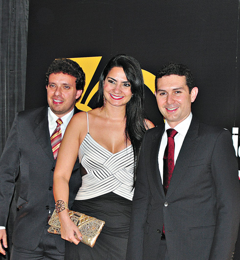 
        
            Carmem Souza: Uma festa pontuada pela emoção
        
    