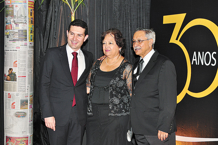 
        
            Carmem Souza: Uma festa pontuada pela emoção
        
    