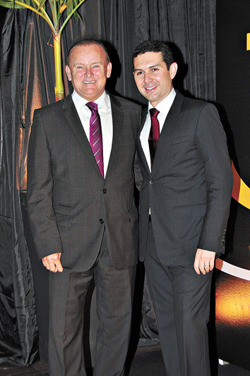 
        
            Carmem Souza: Uma festa pontuada pela emoção
        
    