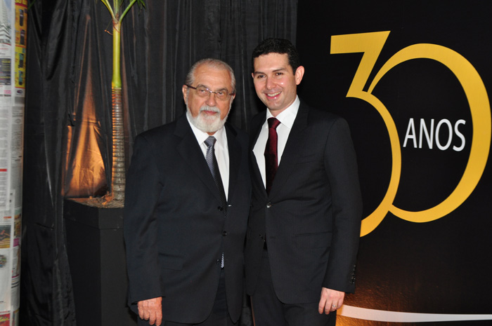 
        
            Carmem Souza: Uma festa pontuada pela emoção
        
    