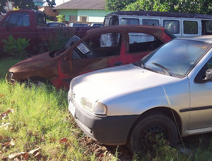 
        
            Servidores denunciam abandono em unidades do Detran
        
    