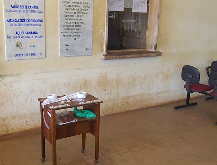 
        
            Servidores denunciam abandono em unidades do Detran
        
    