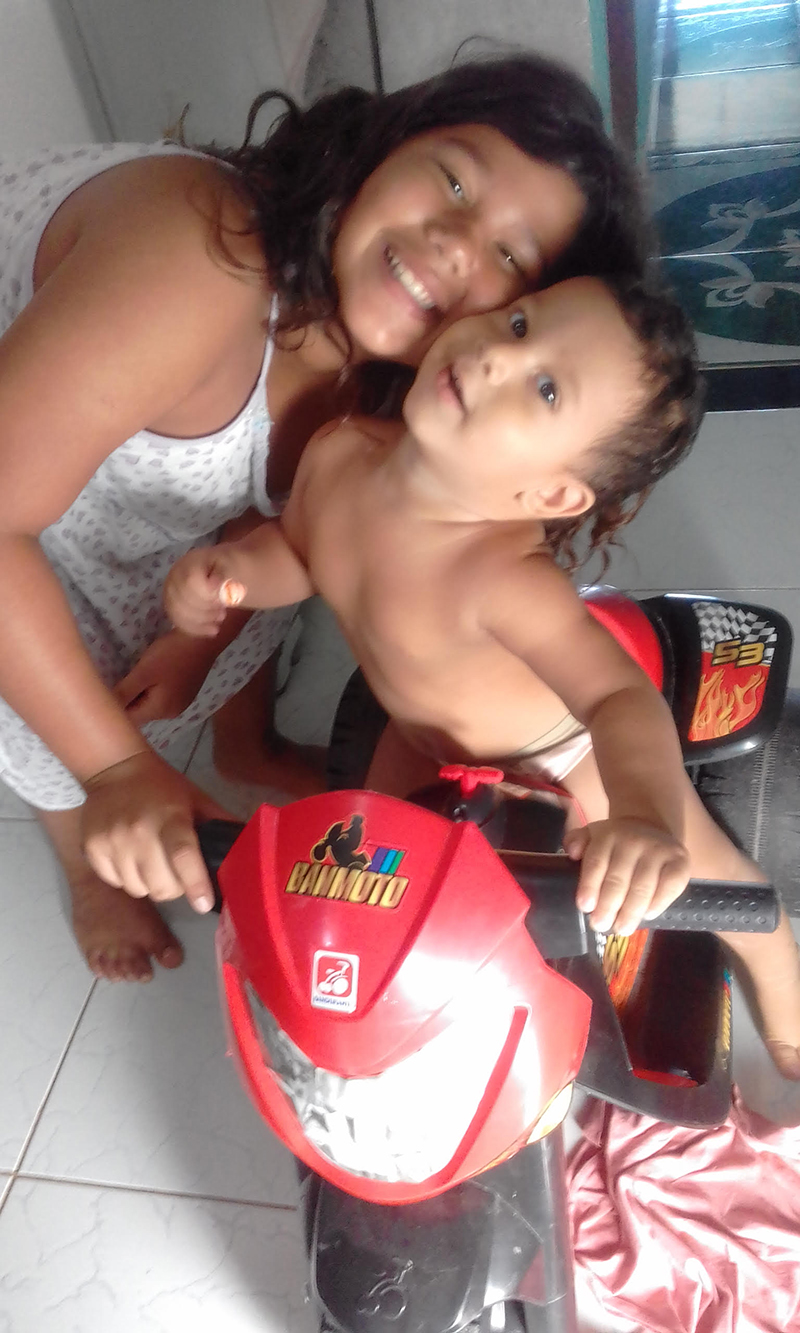 
        
            DOL homenageia seus internautas mirins com galeria especial
        
    