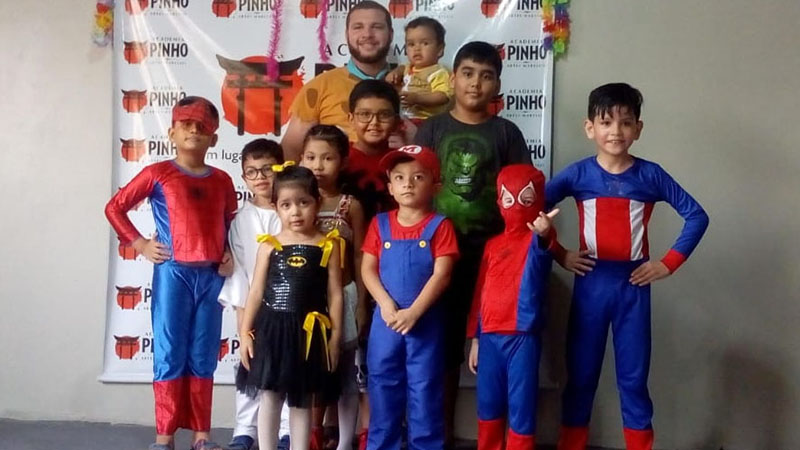 
        
            Carnaval do DOL: internautas mirins ganham galeria
        
    
