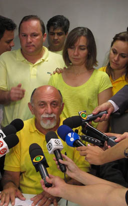 
        
            Jatene faz primeira reunião de avaliação com secretários
        
    
