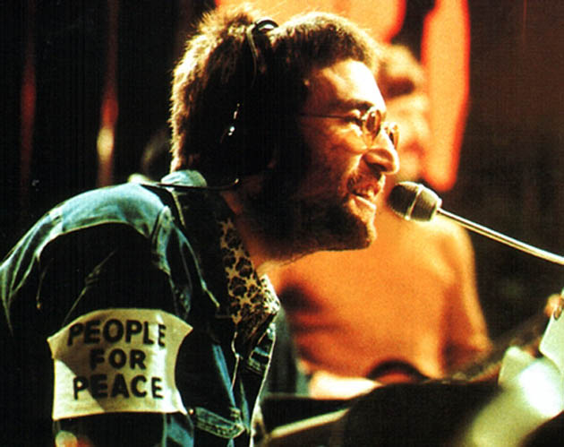 
        
            70 anos de John Lennon
        
    