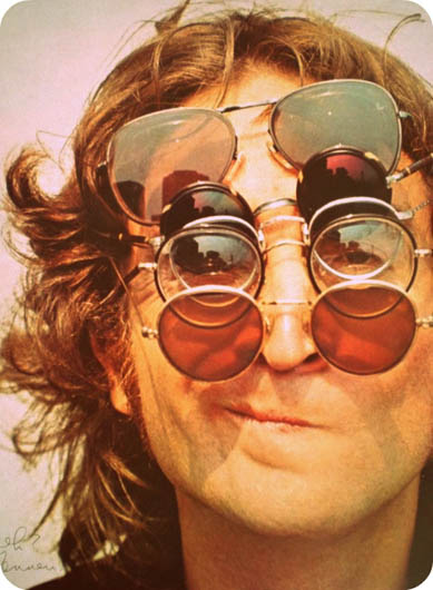 
        
            70 anos de John Lennon
        
    