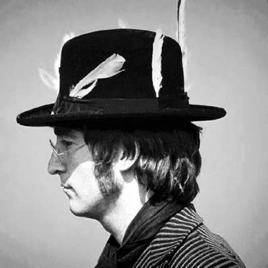 
        
            70 anos de John Lennon
        
    