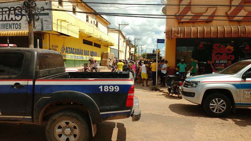 
        
            Duplo homicídio: Policial militar e irmão são mortos em Marabá
        
    