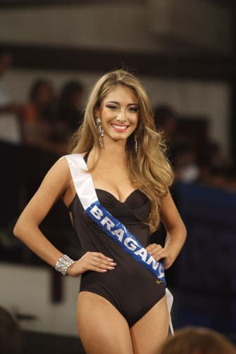 
        
            Candidatas do Miss Pará em trajes de banho
        
    