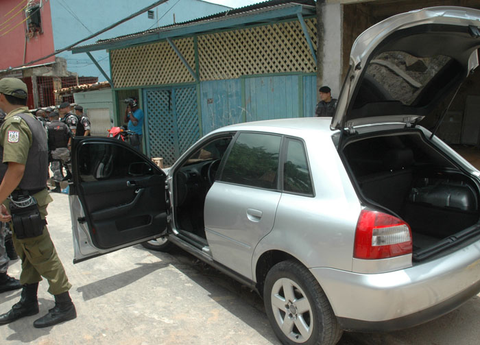 
        
            PM prende dois suspeitos da morte de prático
        
    