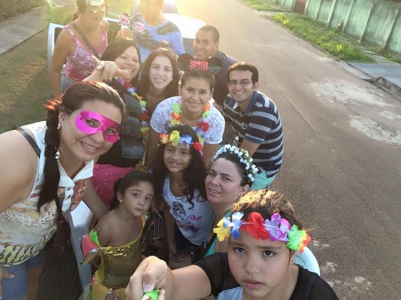 
        
            Internautas curtem carnaval no DOL
        
    