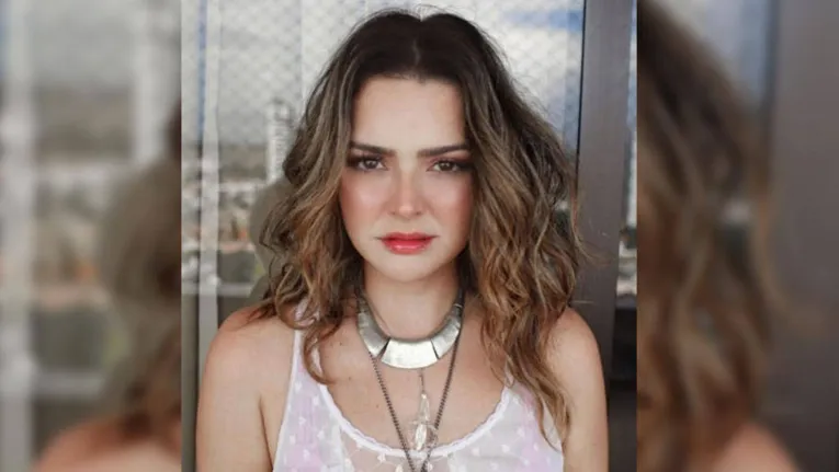 Juliana Sinimbú realiza show especial para as mães