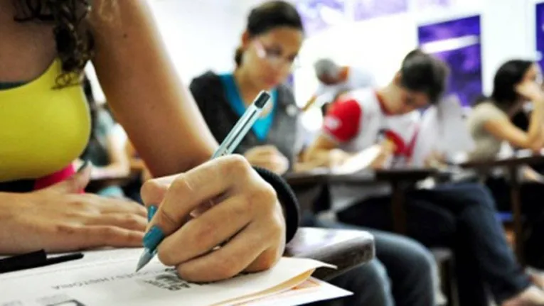 Para concorrer os candidatos devem ter realizado o Exame Nacional do Ensino Médio (ENEM), em 2018