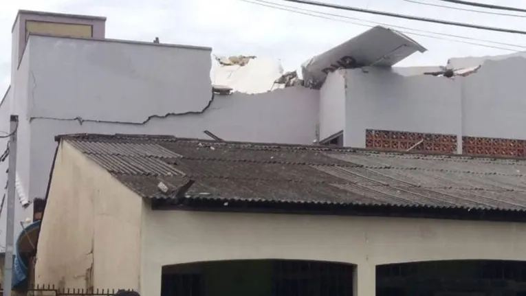 Causa de acidentes aéreos em Belém e Plano Nacional de Turismo na Coluna Mauro Bonna