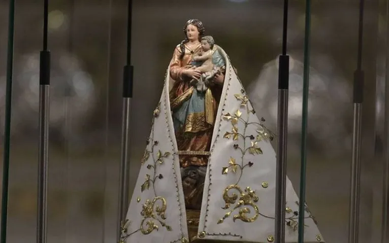 Imagem original da Virgem de Nazaré ficará próxima dos fiéis