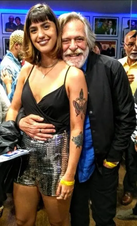 José de Abreu assume namoro com mulher 50 anos mais nova; veja!