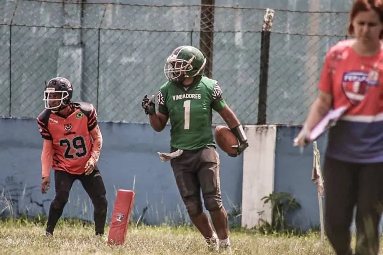 Paraense de Futebol Americano teve vitória remista e virada no fim