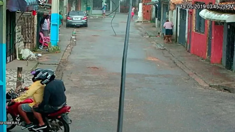 Estavam na moto os policiais militares Noronha e Nogueira 