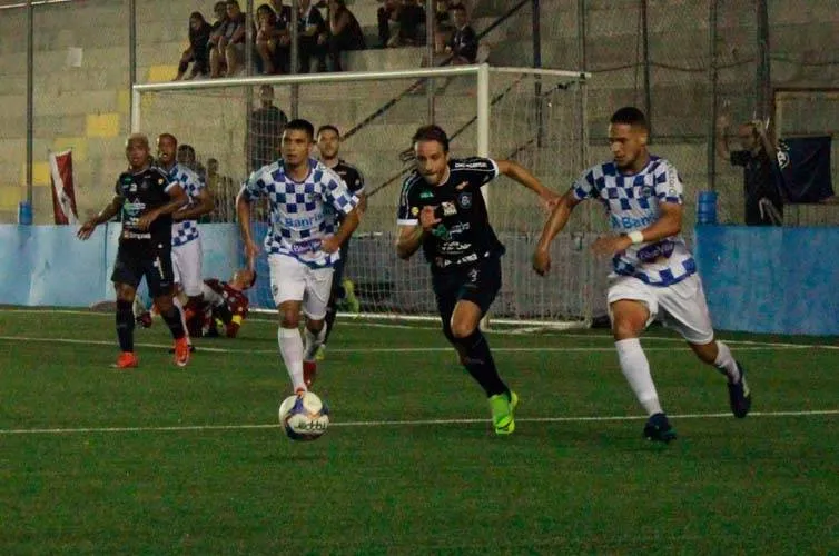 Remo terá de ligar o secador para permanecer líder da Série C.