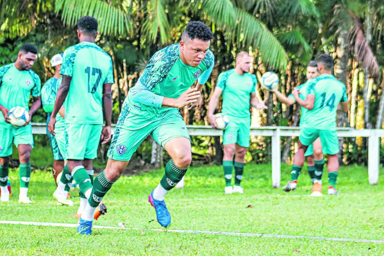 Perema está com moral com o técnico bicolor, que o comparou a Belterra, um dos grandes do futebol paraense

