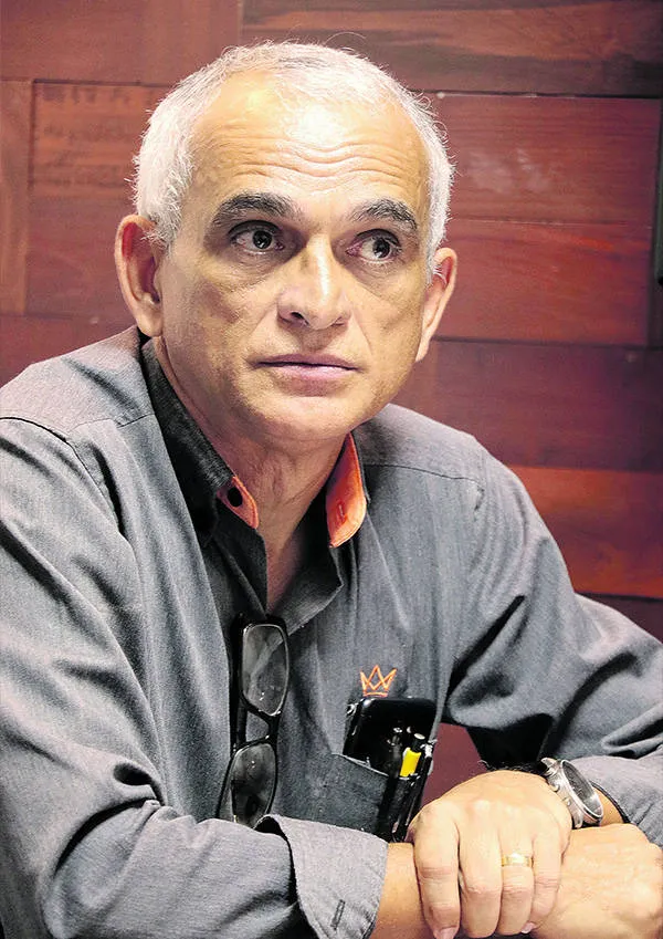 Maurício Vale, engenheiro, ressalta a importância da limpeza dos aparelhos.