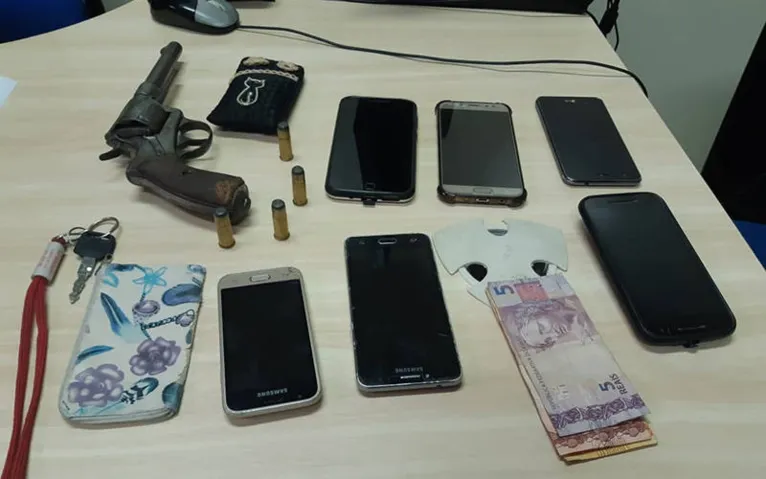 Dupla especializada em roubo de celulares é presa em Ananindeua