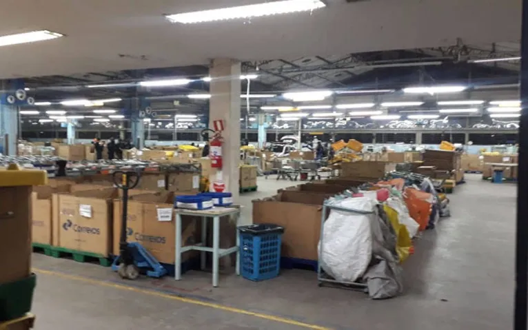 Funcionários dos Correios são feitos reféns em Belém 