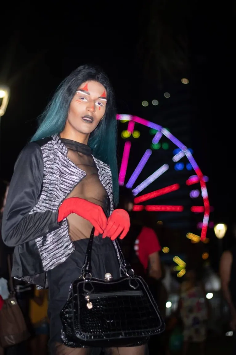 Drags paraenses ocupam o ITA Center Park e promovem momento de reflexão