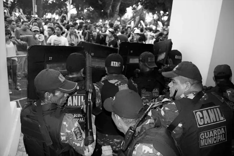 Fotojornalista do DIÁRIO concorre a prêmio da Aliança Francesa; veja e vote