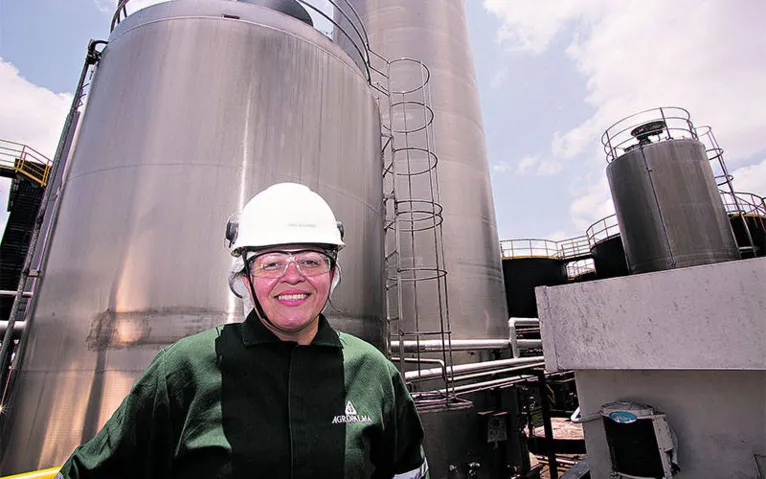 Tânia Collares, Coordenadora de Produção Industrial.